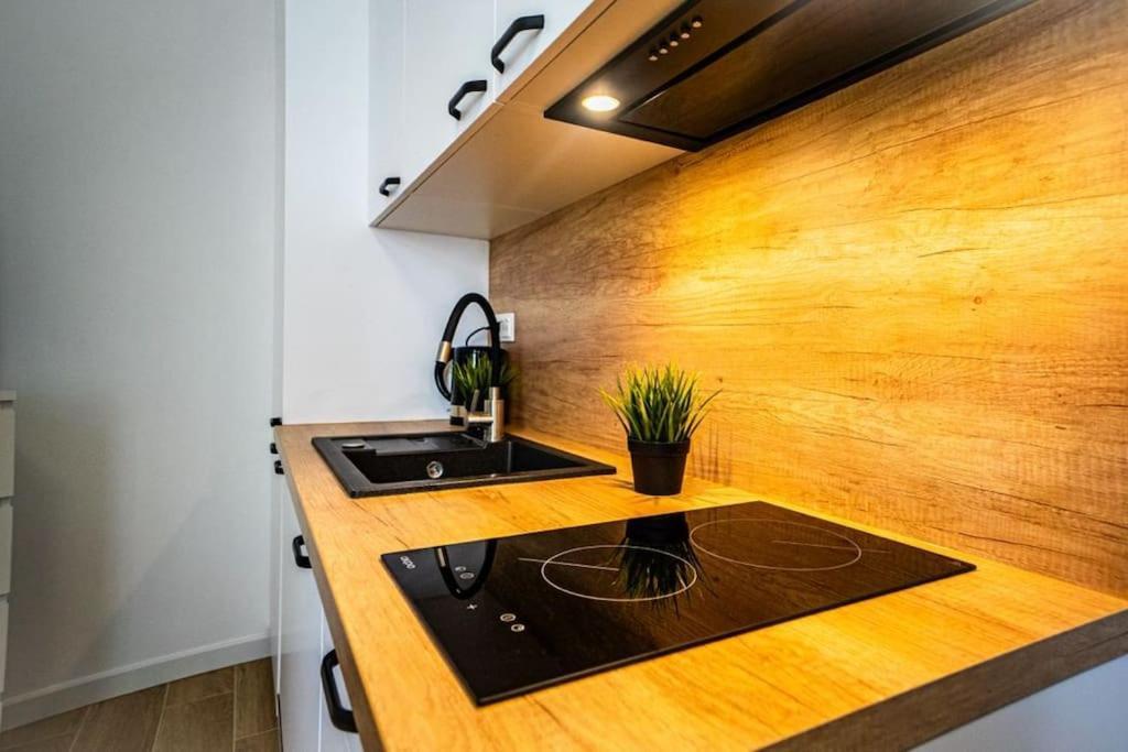 Lovely Apartment In Warsaw Exterior photo